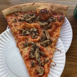 No cheese on my pizza