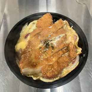 Chicken katsu donburi with egg