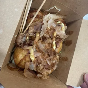 food, chicken wings and fried chicken