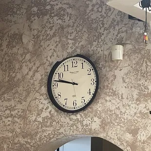 They stopped time, dead clock on the wall