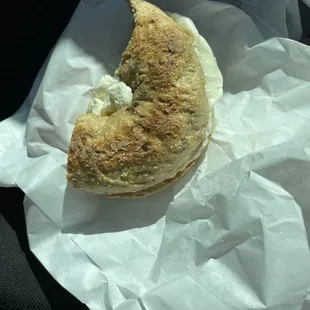 Cinnamon raisin bagel with cream cheese