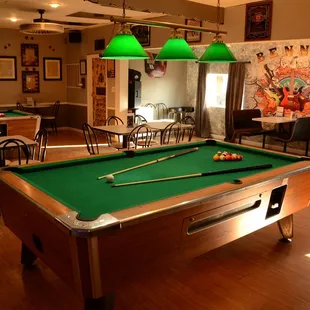 sushi and sashimi, interior