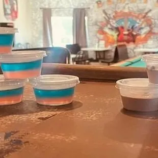 sushi and sashimi, interior