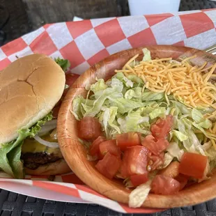 Big Ben's Burger x House Salad