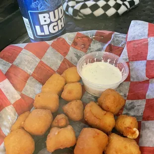 Cheese curds with ranch