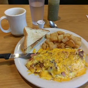 Meat omelette plate