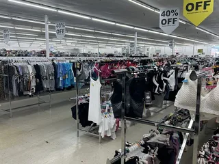 Ben’s Bargin Center