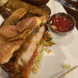 Chefe's Fried Chicken Sandwich