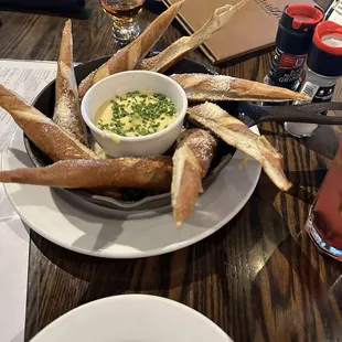 Pretzel Fondue