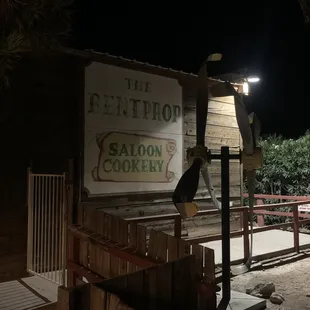 The actual bent prop?