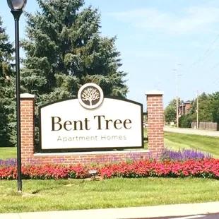 WELCOME TO BENT TREE!