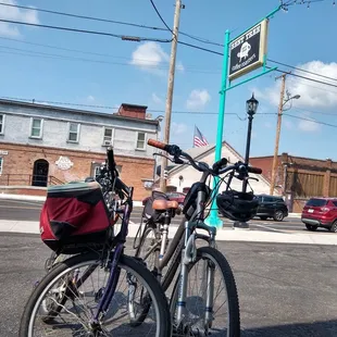 Biked to bent tree.  Great mocha with oat milk.