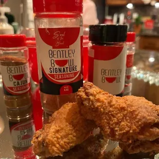 fried chicken, bbq chicken, bbq wings, fried chicken wings, chicken wings and fried chicken, food, chicken wings, poultry, chicken