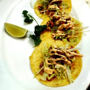 two tacos on a plate