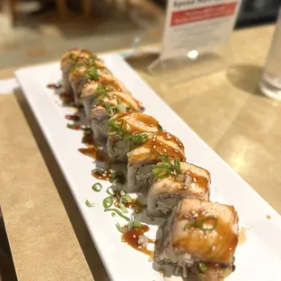 Seared Salmon Roll