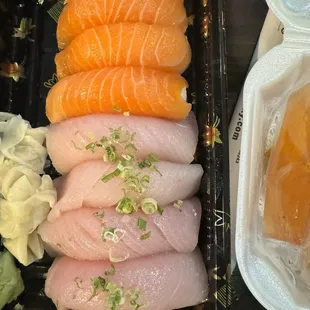 Sashimi and  nigiri platters customized
