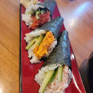 Lunch hand rolls