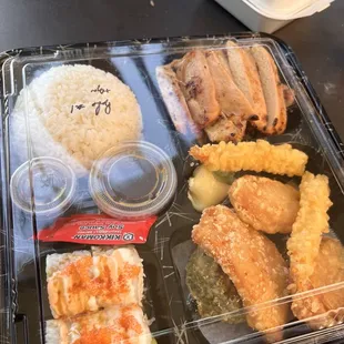 Dynamite roll was yummy