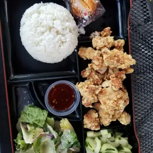 Popcorn chicken bento box