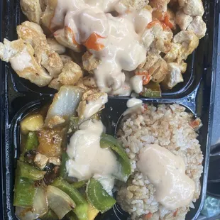 Mango Box with Fried Rice , Grilled Chicken, green pepper, onion... MY FAVORITE