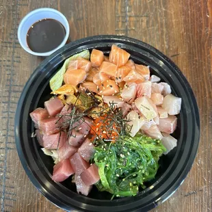 Poke bowl with gochujang