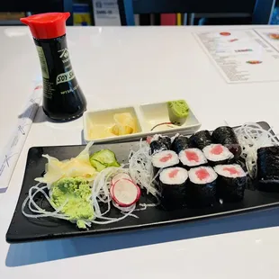 sushi and sashimi, sushi, sashimi, food
