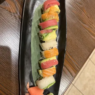 Rainbow roll was delicious and the presentation was excellent!