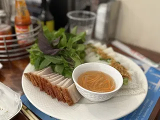 Loi's Kitchen