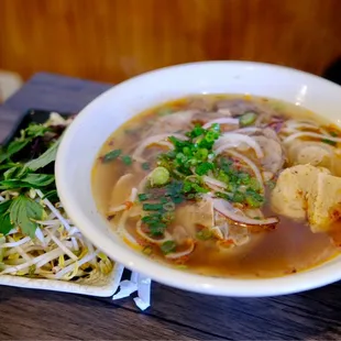Bep Nha - Viet Kitchen