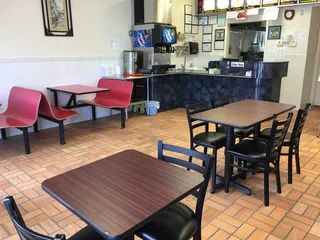 Lucky Cafe