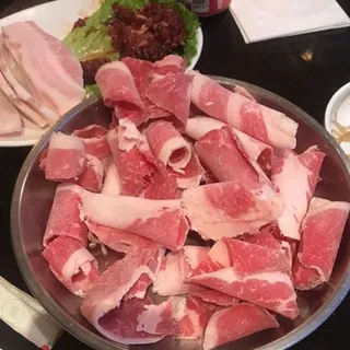 Bulgogi (Marinated Ribeye Beef)