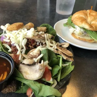 Spinach salad &amp; chicken salad croissant