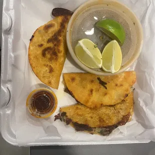 food, oysters and mussels