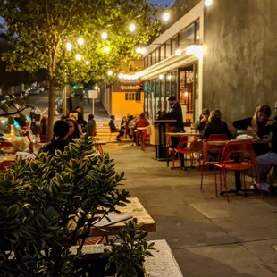 outside, ramen and noodles