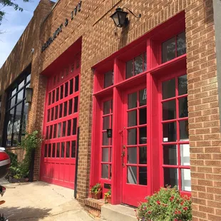 The outside! So cute and hidden.