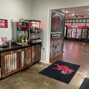 Drink area by entrance and dining area