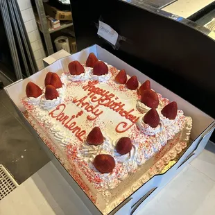 Strawberry shortcake Half sheet