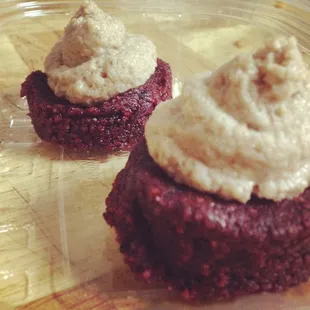 raw vegan red velvet cupcake!