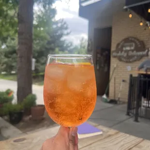 Aperol spritz in the green room