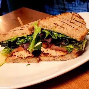 Salmon BLT