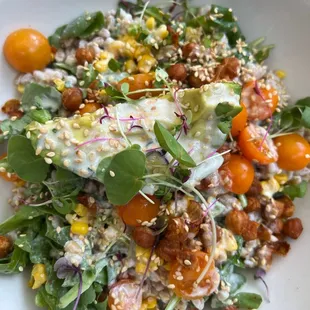 Grain &amp; vegetable bowl