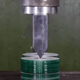 J O.