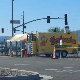 A closer image of the Berlando's Food Truck. This is where the magic of deliciousness happens, people!