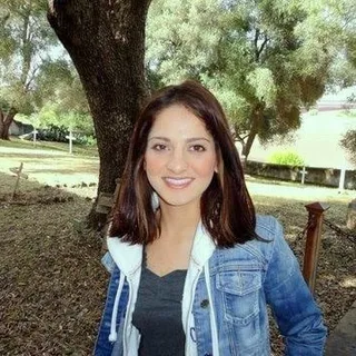 Yasmin S.