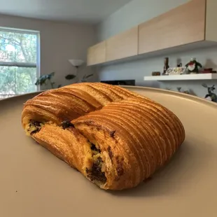 Pain suisse au chocolat