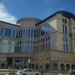 Picture of the courthouse