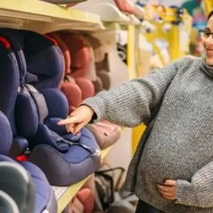 4 Benefits of Maternity Belts