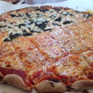 Awesome super thin pizza!