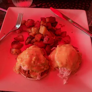 Eggs Benedict