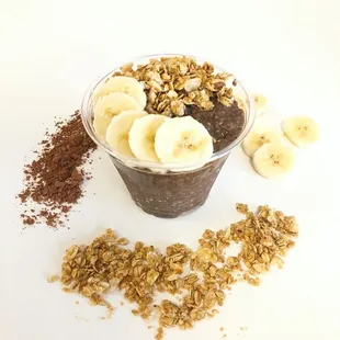 Cacao chia pudding - oat milk, chia seeds, cacao, agave